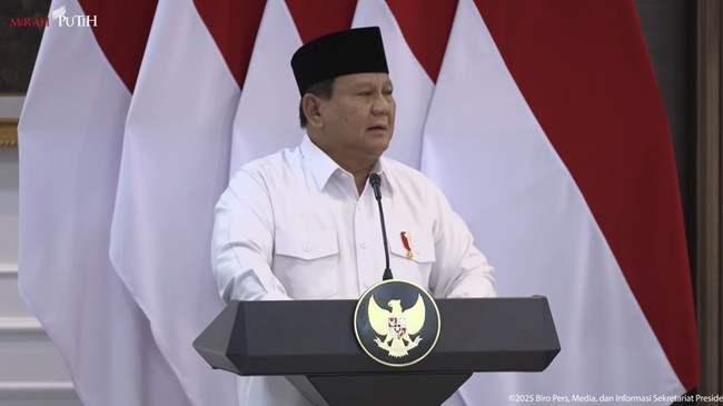 Presiden RI Prabowo Subianto menerima surat dari para pemimpin dunia yang ingin pelajarai program Makan Bergizi Gratis (MBG). (Tangkapan layar youtube Sekretariat 
